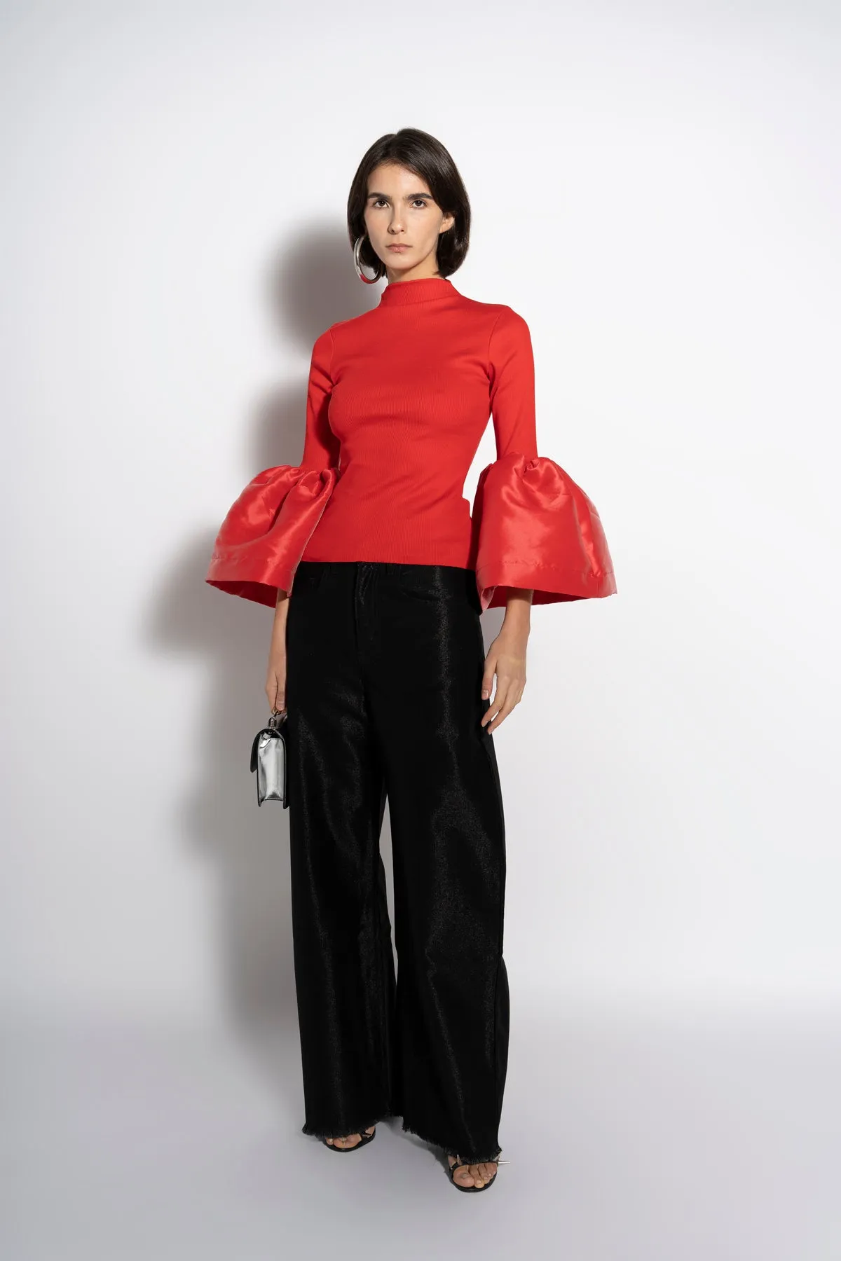 RED TURTLENECK PUFF SLEEVE TOP